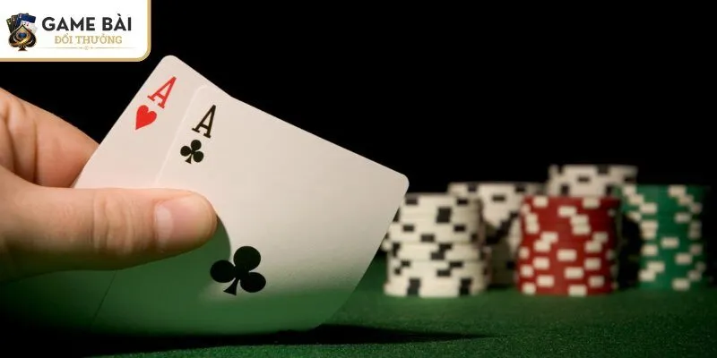 10 Kinh Nghiệm Chơi Poker Online Hiệu Quả Bạn Phải Bỏ Túi Ngay 3 Học cách che giấu cảm xúc khi vào sòng poker