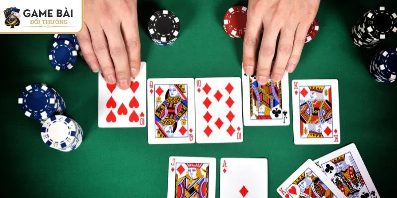Tìm Hiểu Chi Tiết Về Chip Và Phỉnh Trong Poker Là Gì? 4 Thông tin quy đổi một số chip và phỉnh